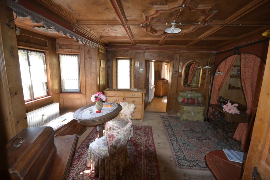 B&B La Tana Dell'Orso - Die Baerenhoehle Castello-Molina di Fiemme Cameră foto