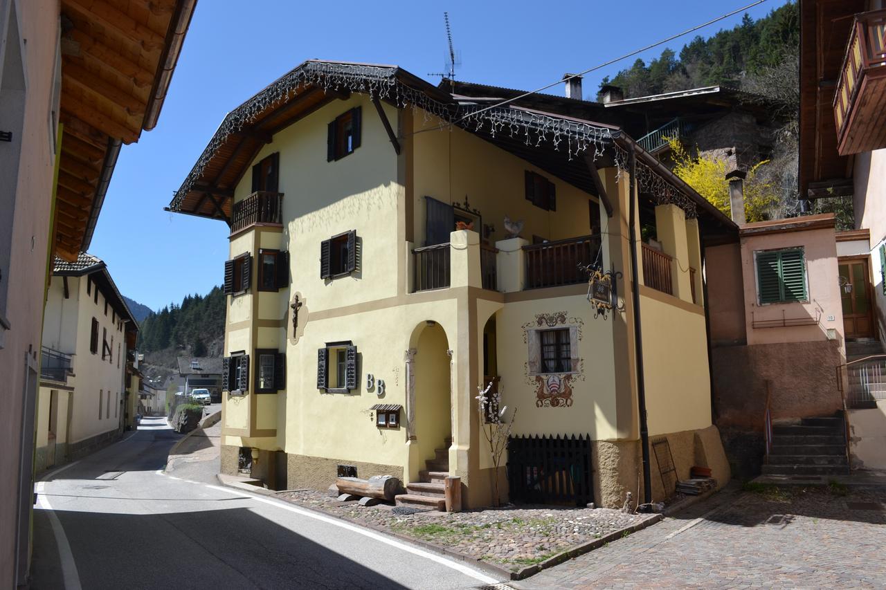 B&B La Tana Dell'Orso - Die Baerenhoehle Castello-Molina di Fiemme Exterior foto
